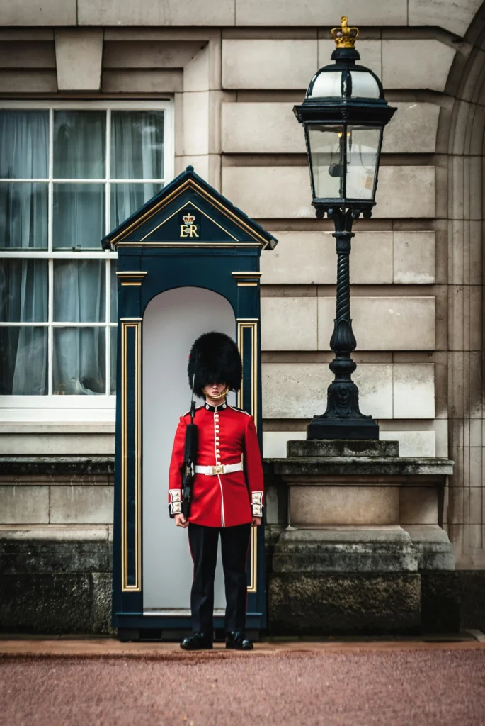 London guard. London Instagram captions