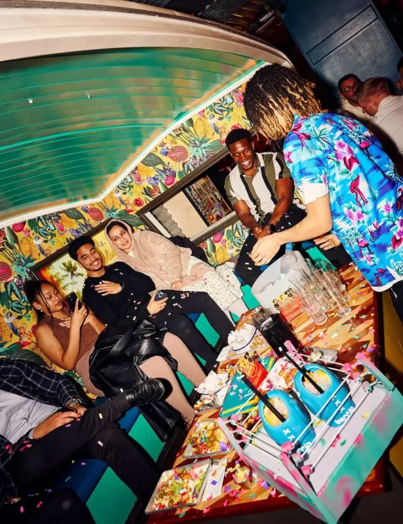 Barrio bar in Shoreditch. Best bottomless brunches in Shoreditch