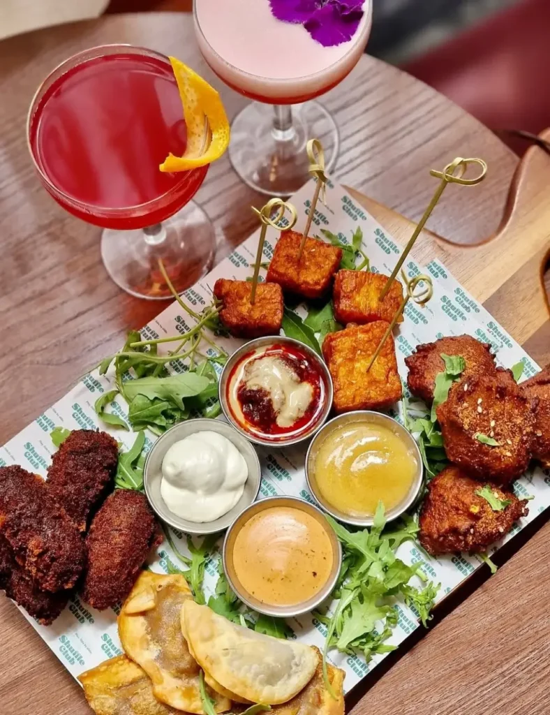 Shuffle club. Best bottomless brunches in Shoreditch