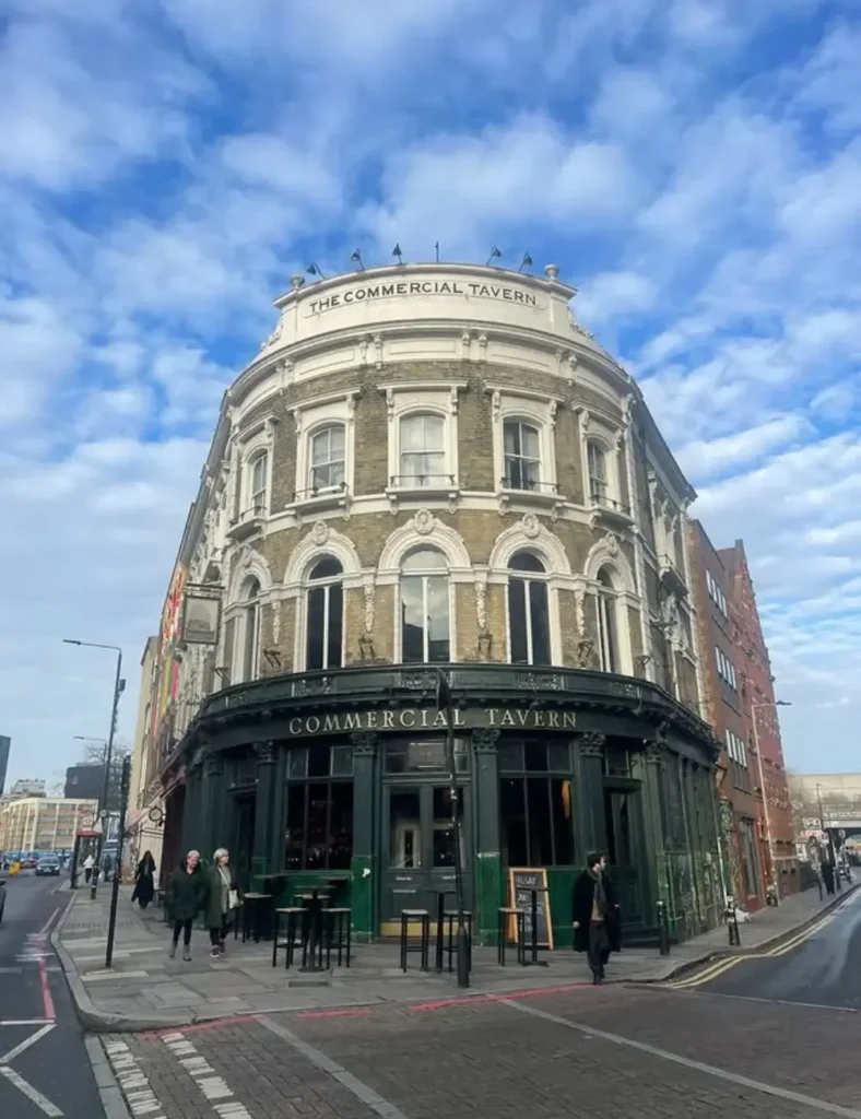 Commercial Tavern Pub In Shoreditch. best pubs in Shoreditch