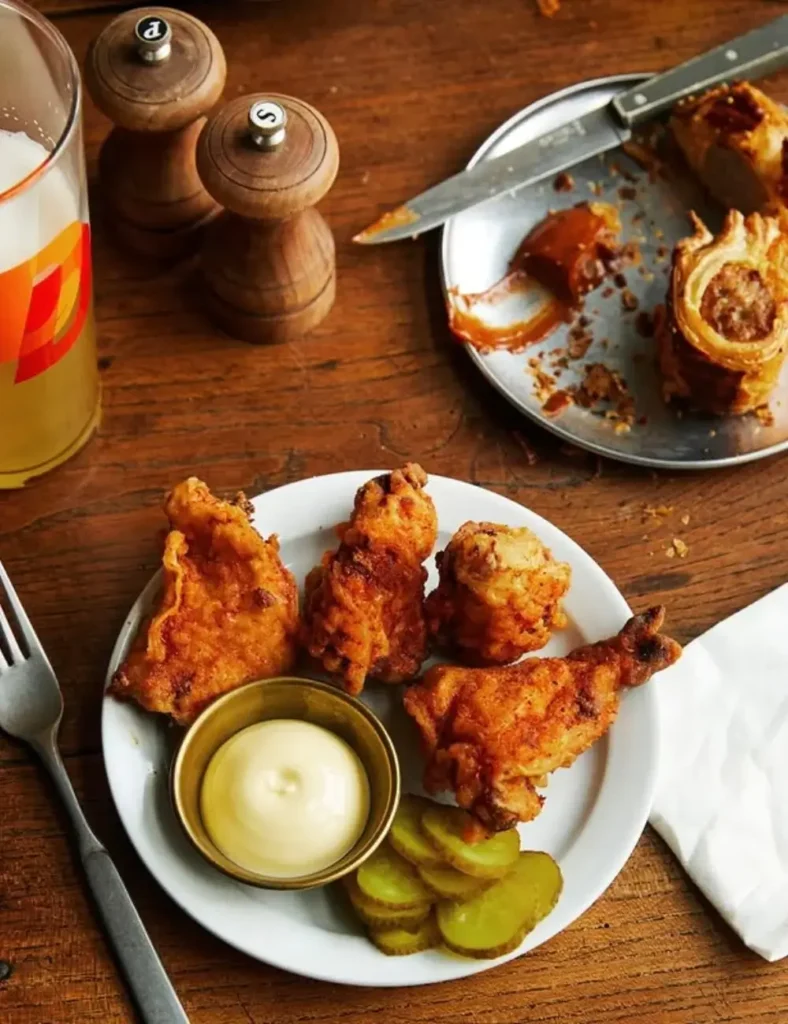 Knave of Clubs. best pubs in Shoreditch